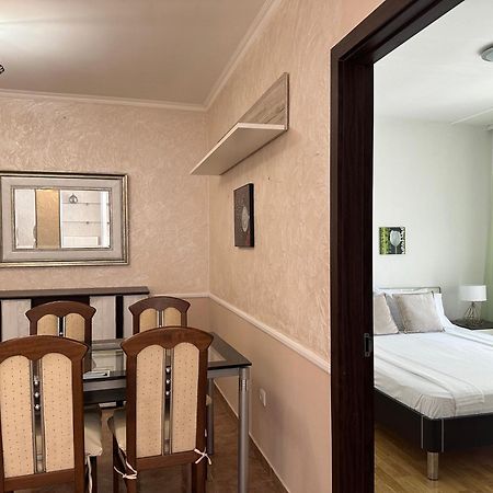 Sun Village Aparthotel Herceg Novi Exterior photo