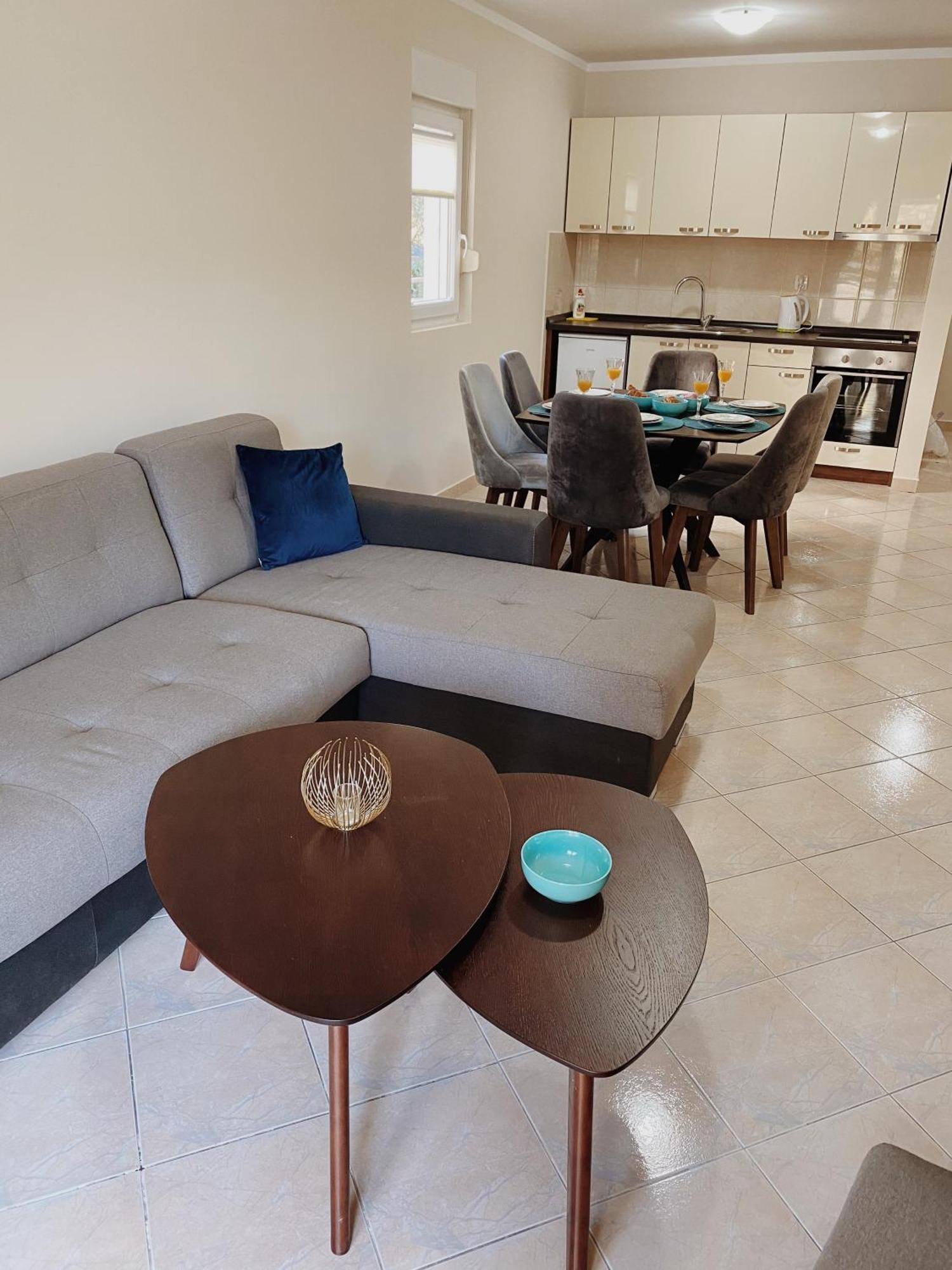 Sun Village Aparthotel Herceg Novi Room photo