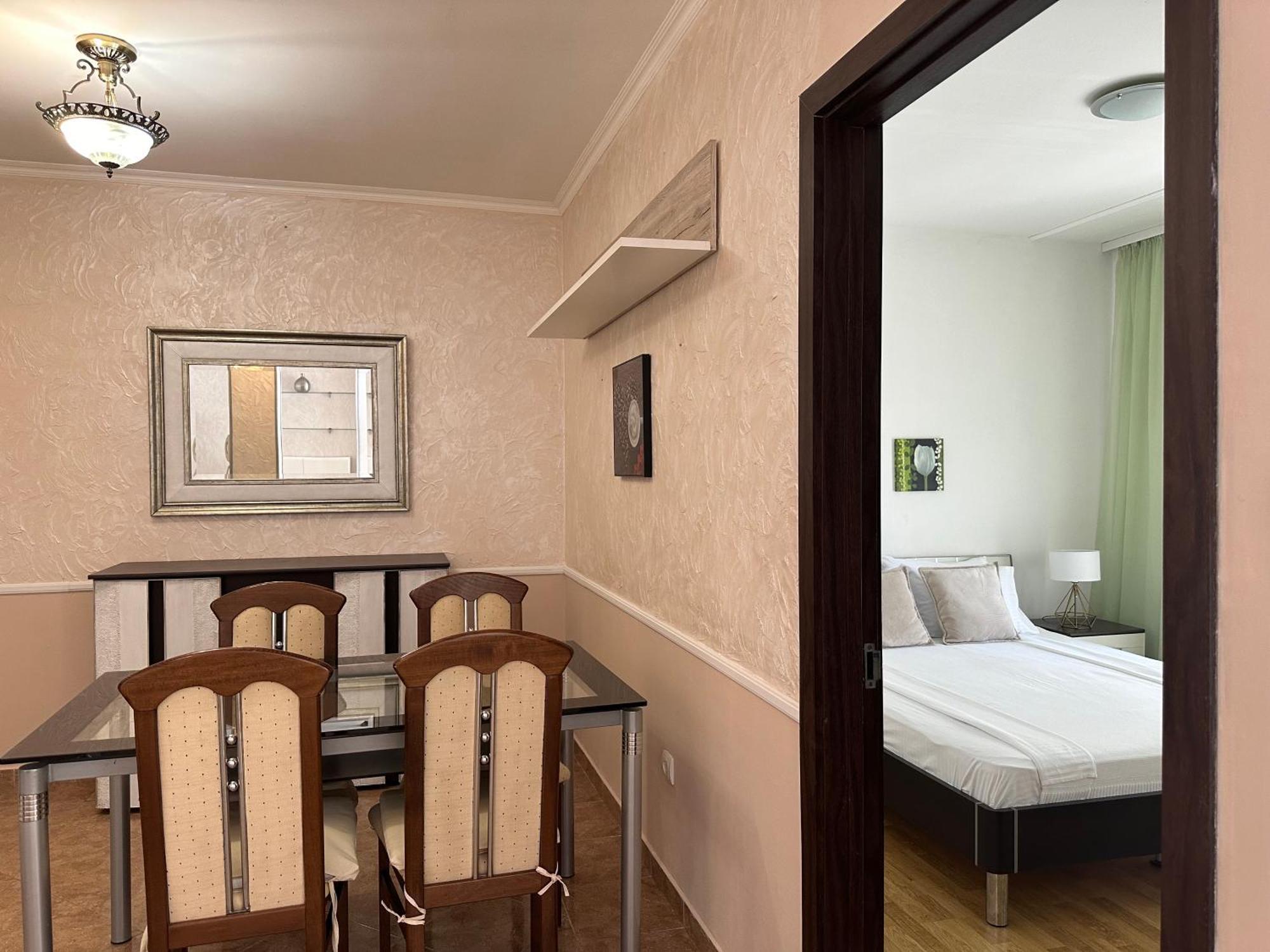 Sun Village Aparthotel Herceg Novi Exterior photo